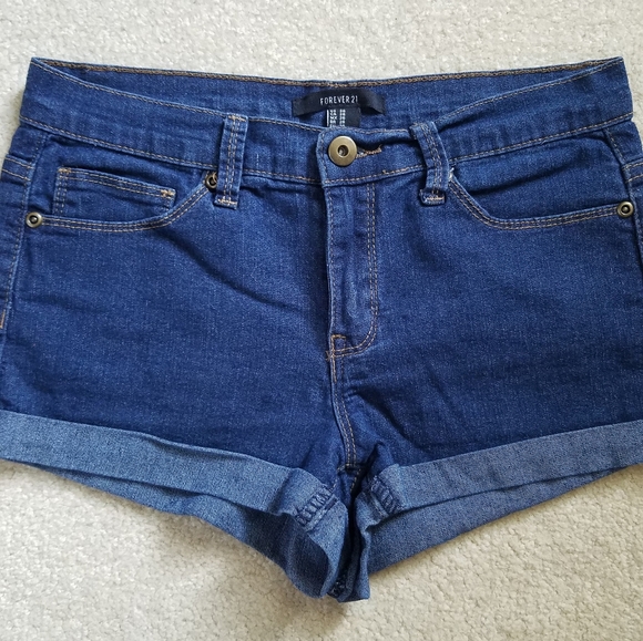 🏖 FOREVER 21 Cuffed Blue Jean Denim Shorts 26 - Picture 1 of 7